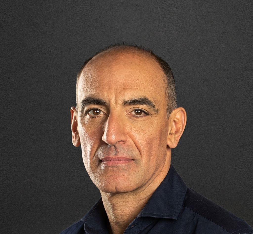 Mauricio Dayub «El arte de conmover y la vigencia de un creador incansable»